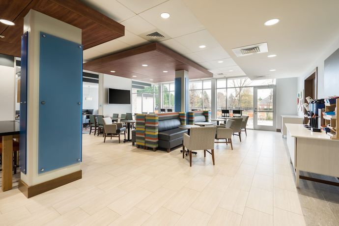 Imagen de los interiores del Hotel Holiday Inn Express and Suites Greenville SE - Simpsonville, an IHG. Foto 14