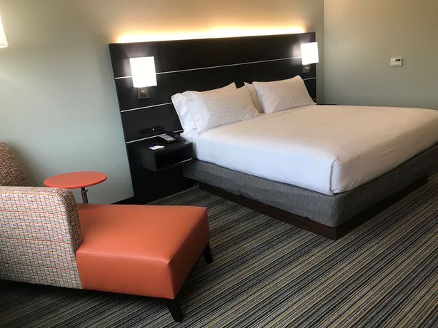 Imagen de la habitación del Hotel Holiday Inn Express and Suites Greenville SE - Simpsonville, an IHG. Foto 9