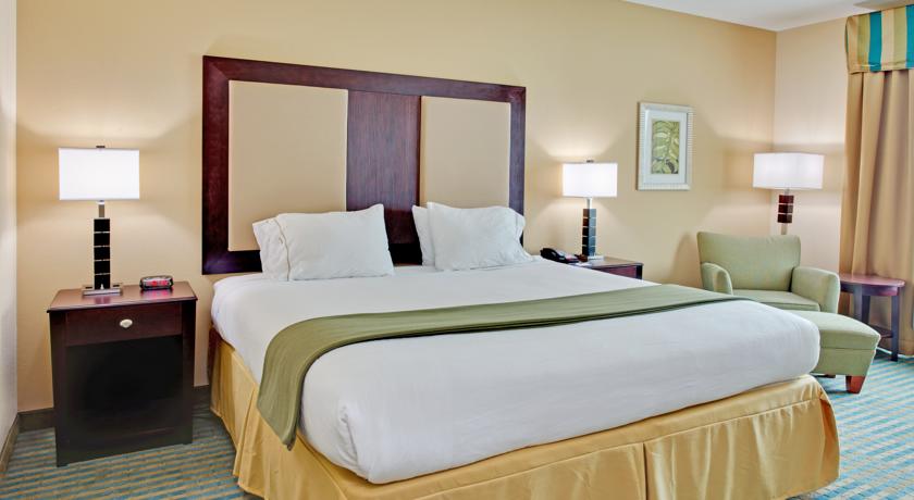 Imagen de la habitación del Hotel Holiday Inn Express and Suites Gulf Shores, An Ihg. Foto 2