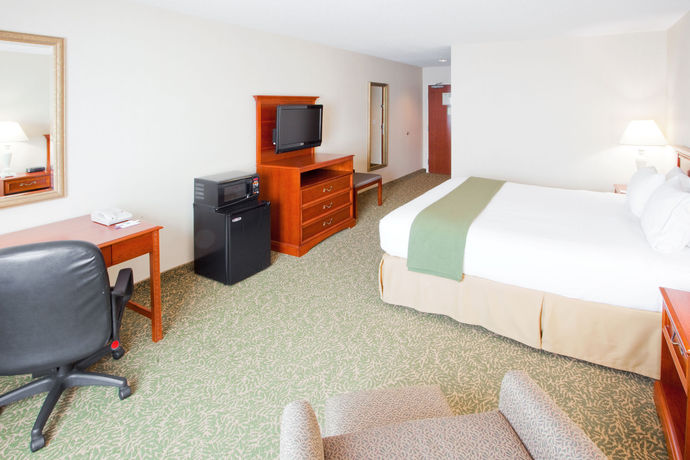 Imagen de la habitación del Hotel Holiday Inn Express and Suites Hagerstown, An Ihg. Foto 14