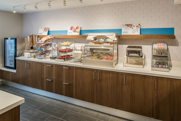 Imagen del bar/restaurante del Hotel Holiday Inn Express and Suites Halifax - Bedford, An Ihg. Foto 3