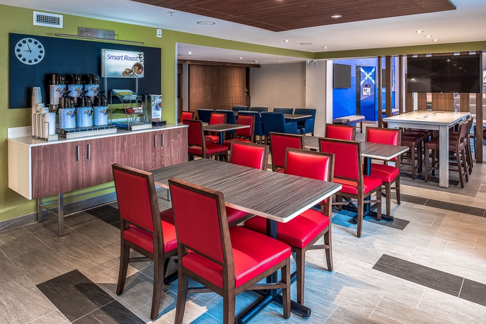 Imagen del bar/restaurante del Hotel Holiday Inn Express and Suites Halifax - Bedford, An Ihg. Foto 4