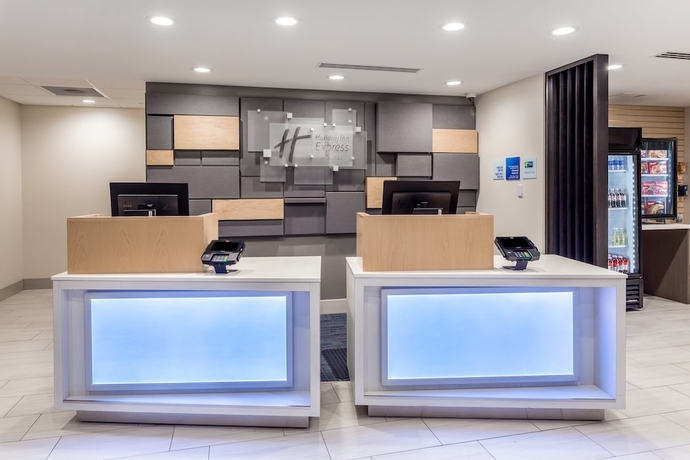 Imagen de los interiores del Hotel Holiday Inn Express and Suites Hammond, An Ihg. Foto 18