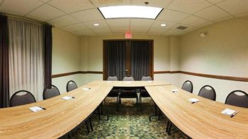 Imagen del bar/restaurante del Hotel Holiday Inn Express and Suites Harrison, An Ihg. Foto 4