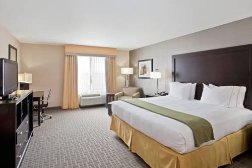 Imagen de la habitación del Hotel Holiday Inn Express and Suites Hays, An Ihg. Foto 5