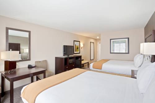 Imagen de la habitación del Hotel Holiday Inn Express and Suites Hays, An Ihg. Foto 6