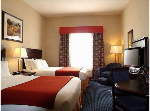 Imagen de la habitación del Hotel Holiday Inn Express and Suites Hinton, An Ihg. Foto 3
