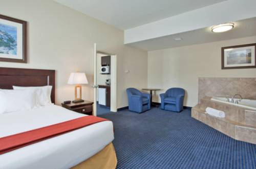 Imagen de la habitación del Hotel Holiday Inn Express and Suites Hinton, An Ihg. Foto 4