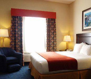 Imagen de la habitación del Hotel Holiday Inn Express and Suites Hinton, An Ihg. Foto 11