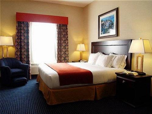 Imagen de la habitación del Hotel Holiday Inn Express and Suites Hinton, An Ihg. Foto 16