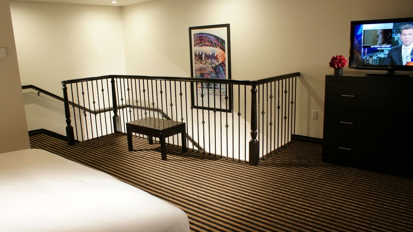 Imagen de la habitación del Hotel Holiday Inn Express and Suites Hollywood Walk Of Fame, An Ihg. Foto 14