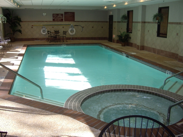 Imagen de la piscina del Hotel Holiday Inn Express and Suites Houston - Memorial Park Area, An Ihg. Foto 14