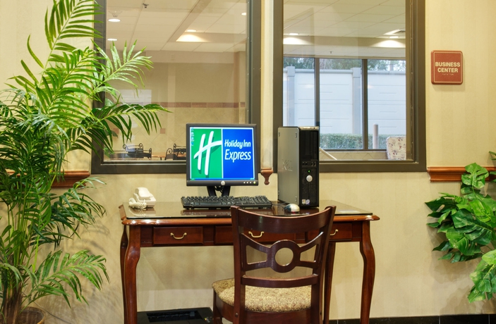 Imagen de los interiores del Hotel Holiday Inn Express and Suites Houston - Memorial Park Area, An Ihg. Foto 7