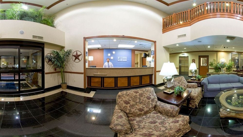 Imagen de los interiores del Hotel Holiday Inn Express and Suites Houston - Memorial Park Area, An Ihg. Foto 9