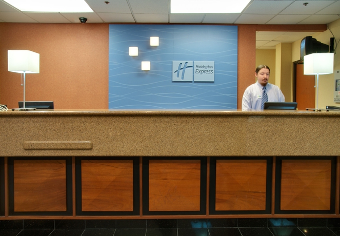 Imagen de los interiores del Hotel Holiday Inn Express and Suites Houston - Memorial Park Area, An Ihg. Foto 13