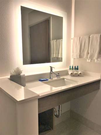 Imagen de la habitación del Hotel Holiday Inn Express and Suites Houston Sw - Galleria Area, An Ihg. Foto 10
