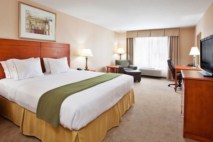 Imagen de la habitación del Hotel Holiday Inn Express and Suites Howell, an IHG. Foto 13
