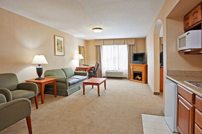 Imagen de la habitación del Hotel Holiday Inn Express and Suites Howell, an IHG. Foto 16