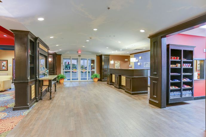 Imagen de los interiores del Hotel Holiday Inn Express and Suites Huntsville, An Ihg, Huntsville . Foto 17