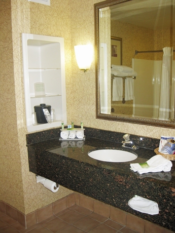 Imagen de la habitación del Hotel Holiday Inn Express and Suites Idaho Falls, An Ihg. Foto 11