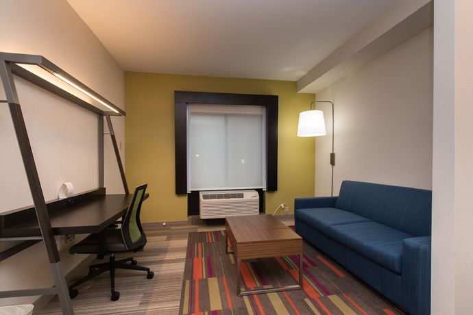 Imagen de la habitación del Hotel Holiday Inn Express and Suites In North East (erie), An Ihg. Foto 13