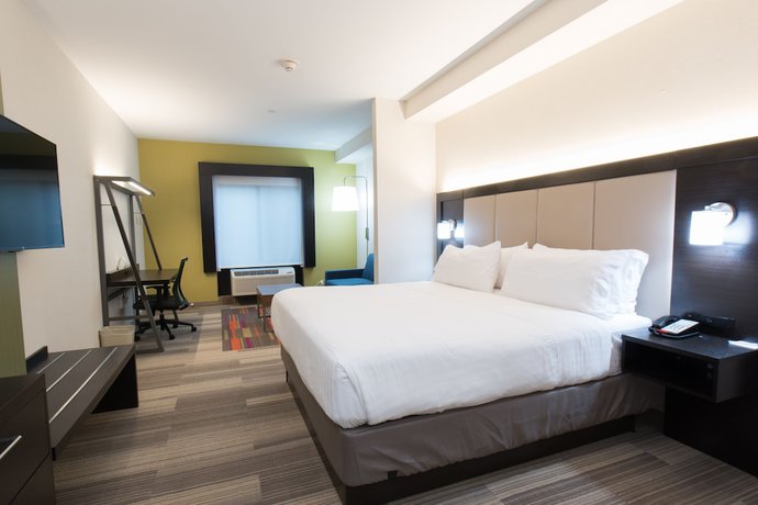 Imagen de la habitación del Hotel Holiday Inn Express and Suites In North East (erie), An Ihg. Foto 17