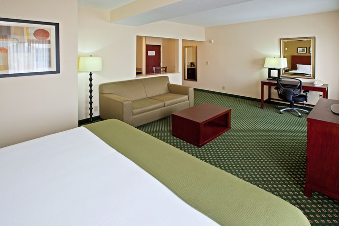 Imagen de la habitación del Hotel Holiday Inn Express and Suites Indianapolis - East. Foto 5