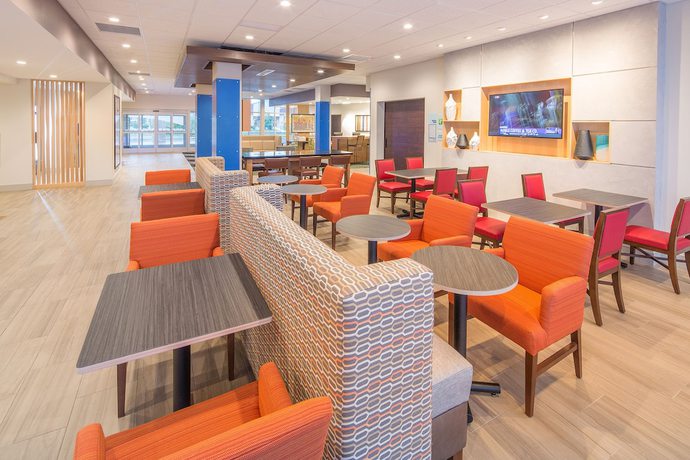 Imagen de los interiores del Hotel Holiday Inn Express and Suites Indianapolis NW - Zionsville, an IHG. Foto 19