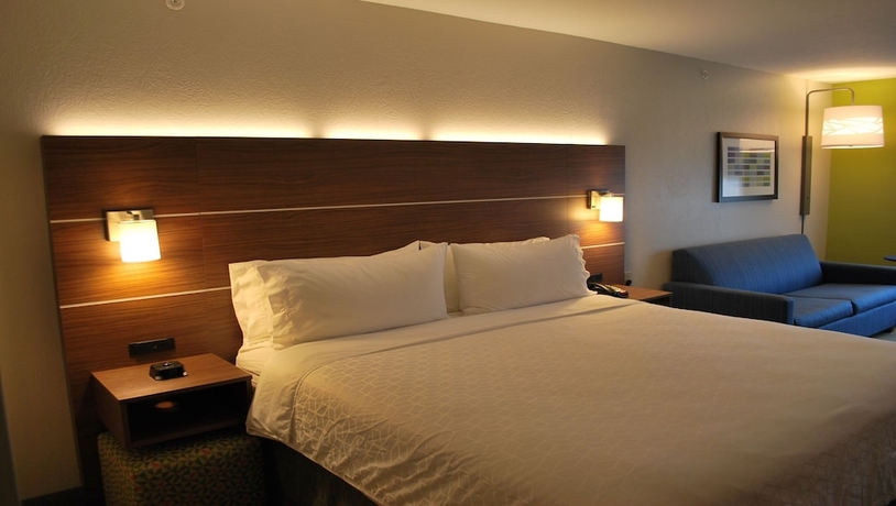 Imagen de la habitación del Hotel Holiday Inn Express and Suites Indianapolis North Carmel, An Ihg. Foto 8