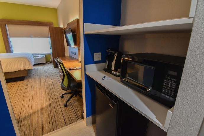 Imagen de la habitación del Hotel Holiday Inn Express and Suites Indianapolis Northwest, An Ihg. Foto 5