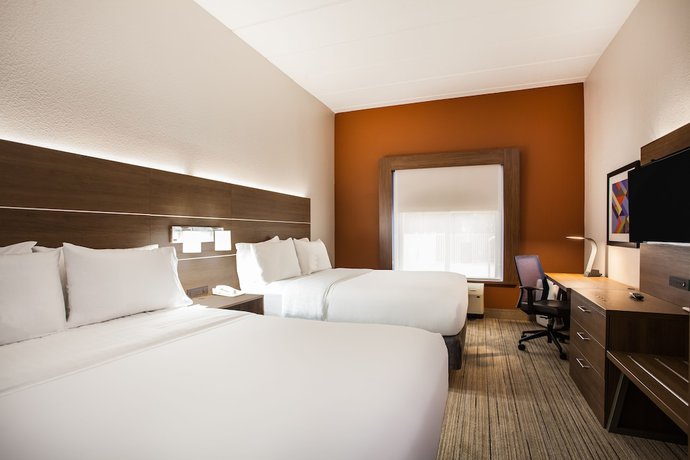 Imagen de la habitación del Hotel Holiday Inn Express and Suites Inverness, An Ihg. Foto 8