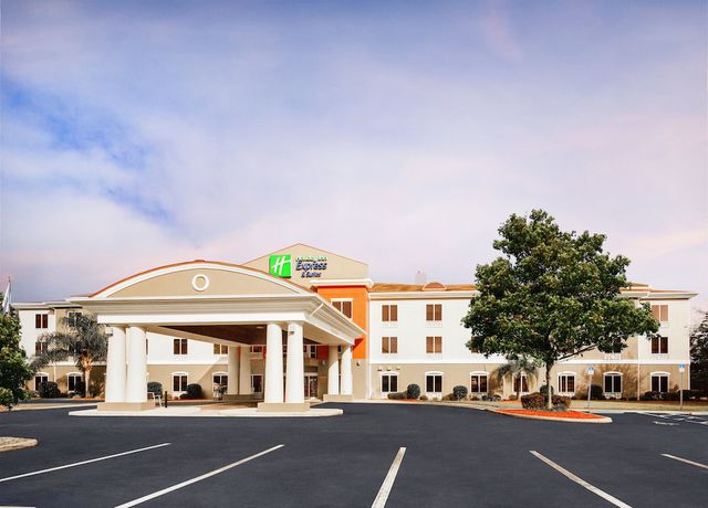 Imagen general del Hotel Holiday Inn Express and Suites Inverness, An Ihg. Foto 1