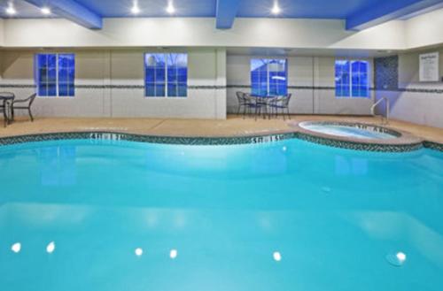 Imagen general del Hotel Holiday Inn Express and Suites Jacksonville, An Ihg. Foto 2