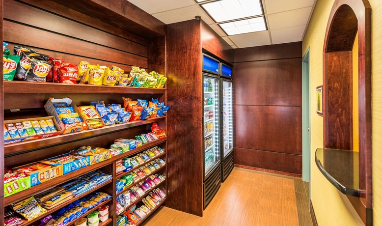 Imagen del bar/restaurante del Hotel Holiday Inn Express and Suites Jacksonville - South, An Ihg. Foto 2