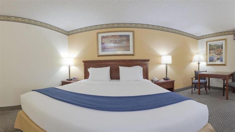 Imagen de la habitación del Hotel Holiday Inn Express and Suites Jacksonville - South, An Ihg. Foto 6