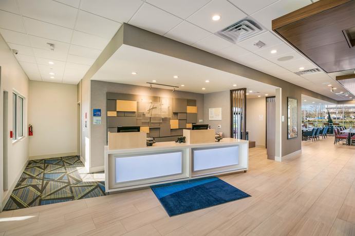 Imagen de los interiores del Hotel Holiday Inn Express and Suites Jacksonville - Town Center, an IHG. Foto 18