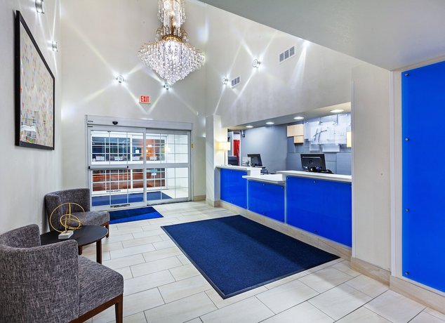 Imagen de los interiores del Hotel Holiday Inn Express and Suites Jenks, An Ihg. Foto 17