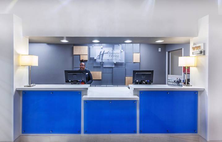 Imagen de los interiores del Hotel Holiday Inn Express and Suites Jenks, An Ihg. Foto 18