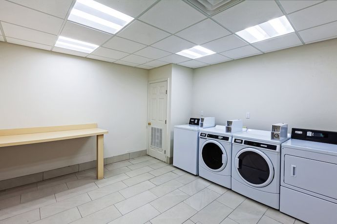 Imagen general del Hotel Holiday Inn Express and Suites Jenks, An Ihg. Foto 2