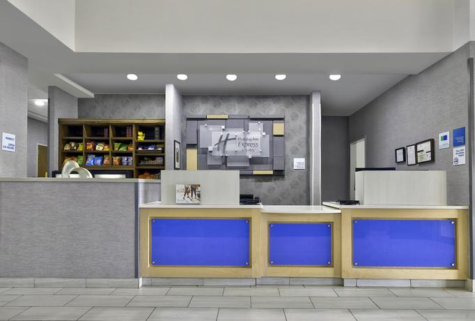 Imagen de los interiores del Hotel Holiday Inn Express and Suites Kansas City - Grandview, an IHG. Foto 16