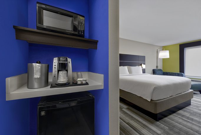 Imagen de la habitación del Hotel Holiday Inn Express and Suites Kansas City - Grandview, an IHG. Foto 11