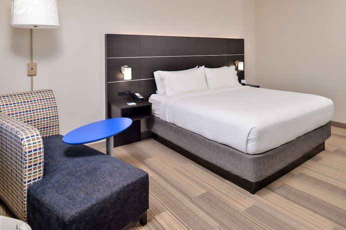 Imagen de la habitación del Hotel Holiday Inn Express and Suites Kansas City - Lee's Summit, An Ihg. Foto 4
