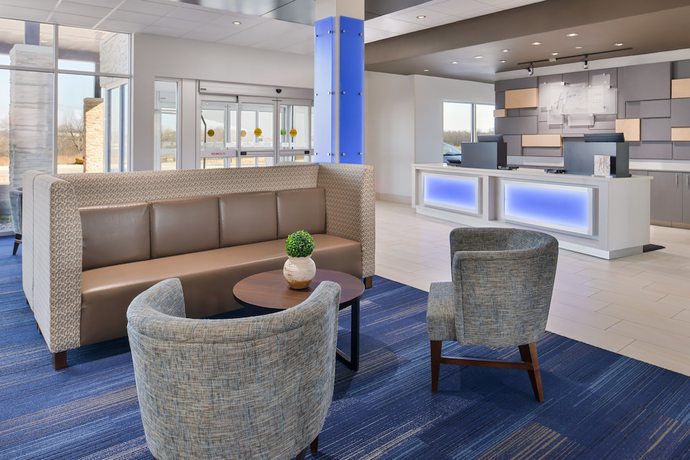 Imagen de los interiores del Hotel Holiday Inn Express and Suites Kansas City - Lee's Summit, An Ihg. Foto 18