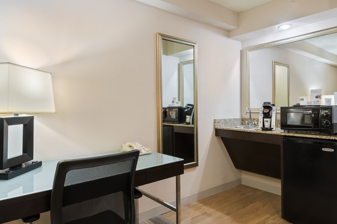 Imagen de la habitación del Hotel Holiday Inn Express and Suites Kendall East Miami, An Ihg. Foto 4