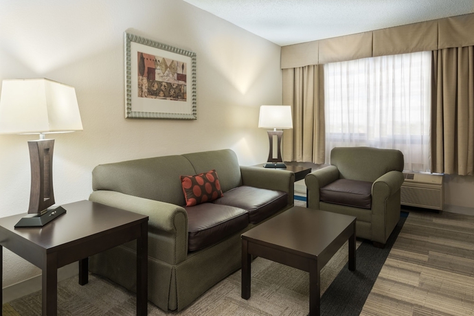 Imagen de la habitación del Hotel Holiday Inn Express and Suites Kendall East Miami, An Ihg. Foto 5