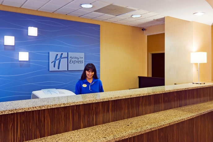 Imagen de los interiores del Hotel Holiday Inn Express and Suites Kendall East Miami, An Ihg. Foto 15