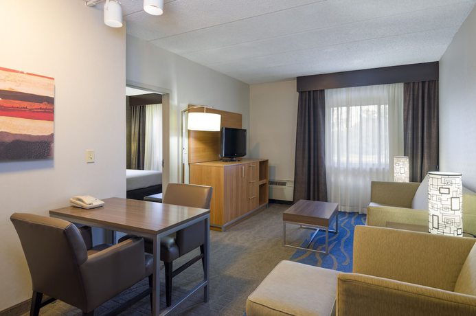 Imagen de la habitación del Hotel Holiday Inn Express and Suites King Of Prussia, An Ihg. Foto 6