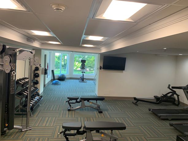 Imagen de los interiores del Hotel Holiday Inn Express and Suites King Of Prussia, An Ihg. Foto 19