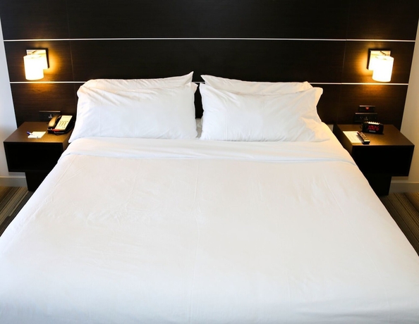 Imagen de la habitación del Hotel Holiday Inn Express and Suites Kingston-ulster, An Ihg. Foto 8