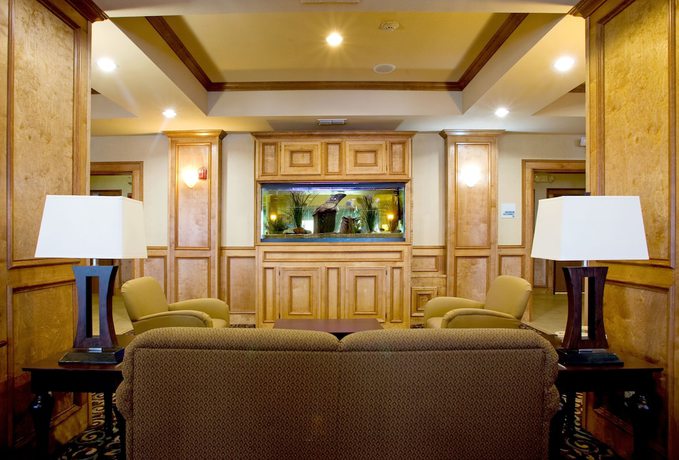 Imagen de los interiores del Hotel Holiday Inn Express and Suites Kingsville, An Ihg. Foto 12